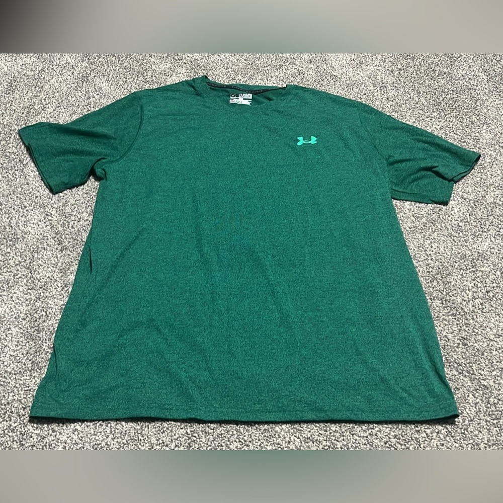 Men’s 2X Under Armour T-Shirt
